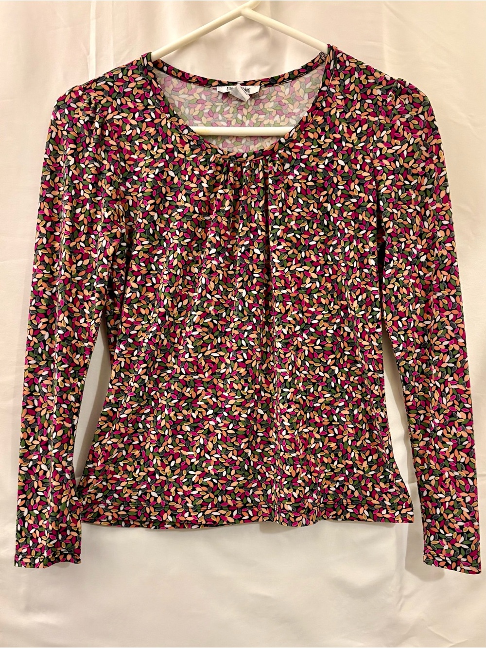 Long-Sleeve Scoop Neck Printed Blouse in Black & Pink Multi